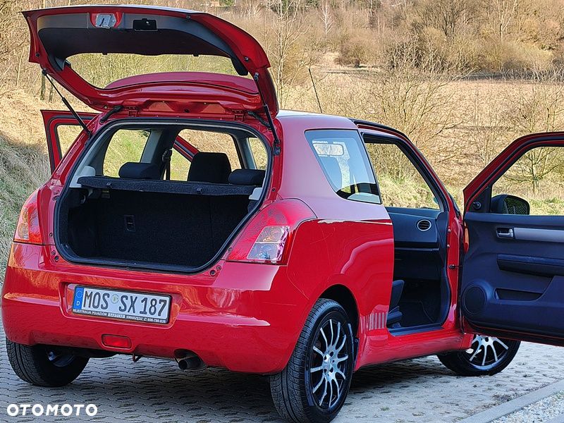 Suzuki Swift 1.3 Comfort - 37