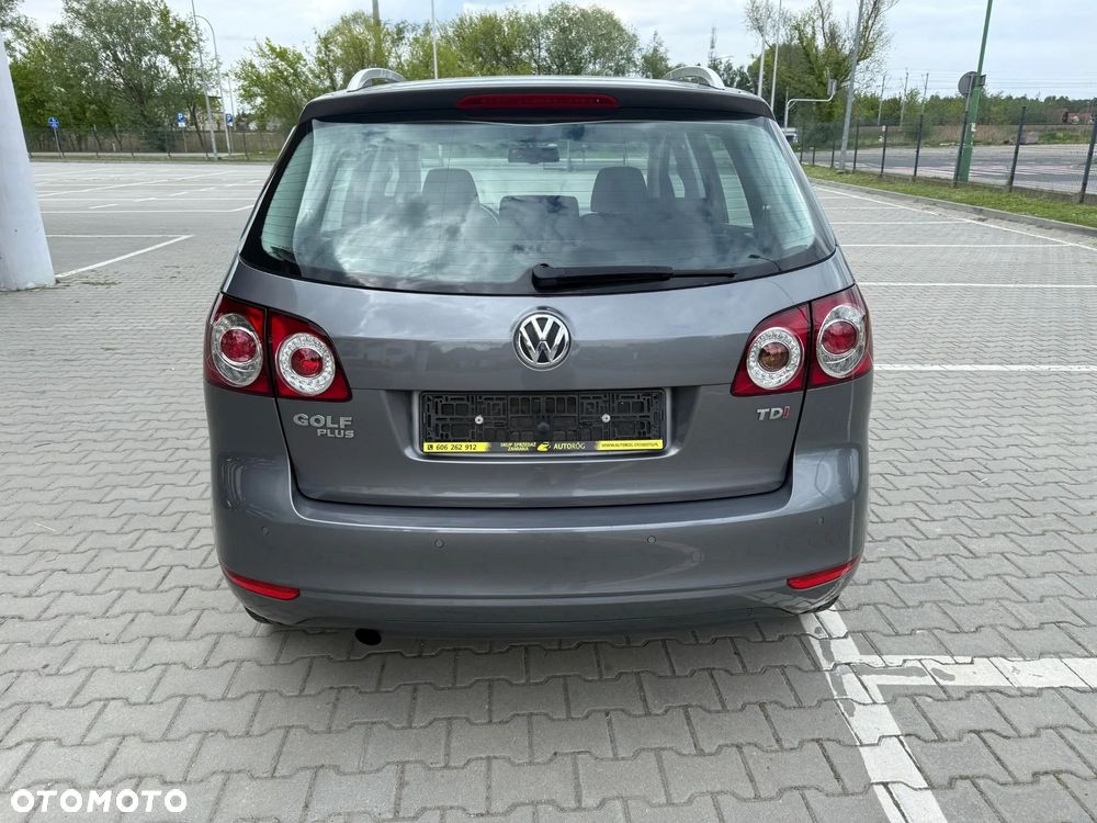 Volkswagen Golf Plus 1.6 TDI Highline DSG - 9