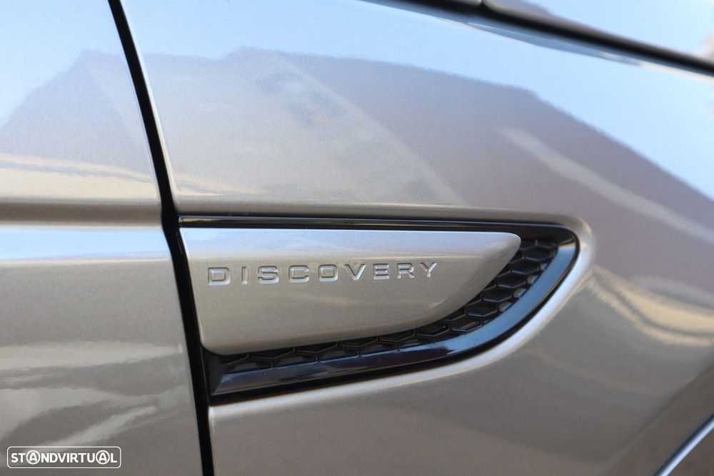 Land Rover Discovery Sport P300e Dynamic HSE - 36