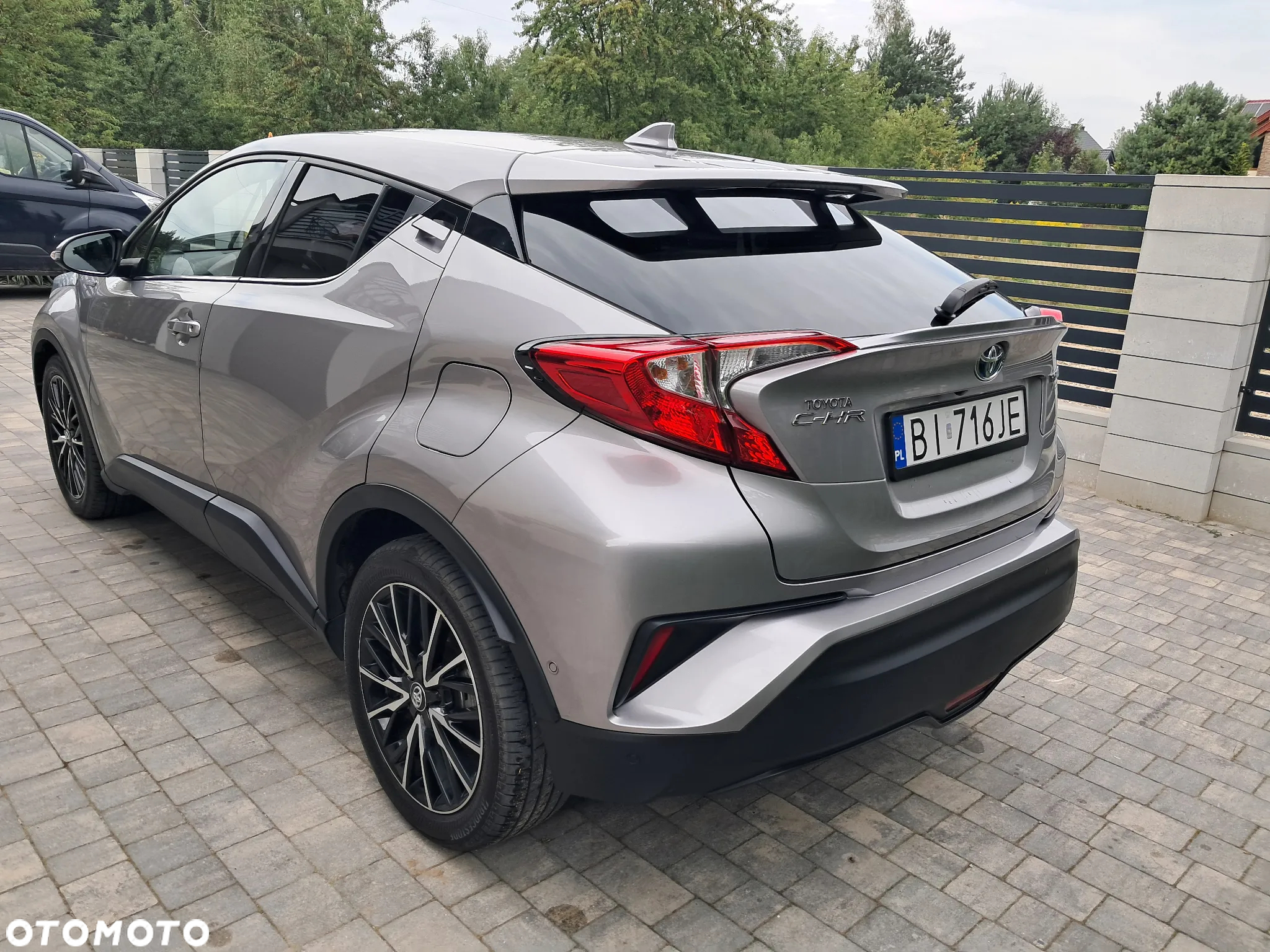 Toyota C-HR 1.8 Hybrid Premium - 17
