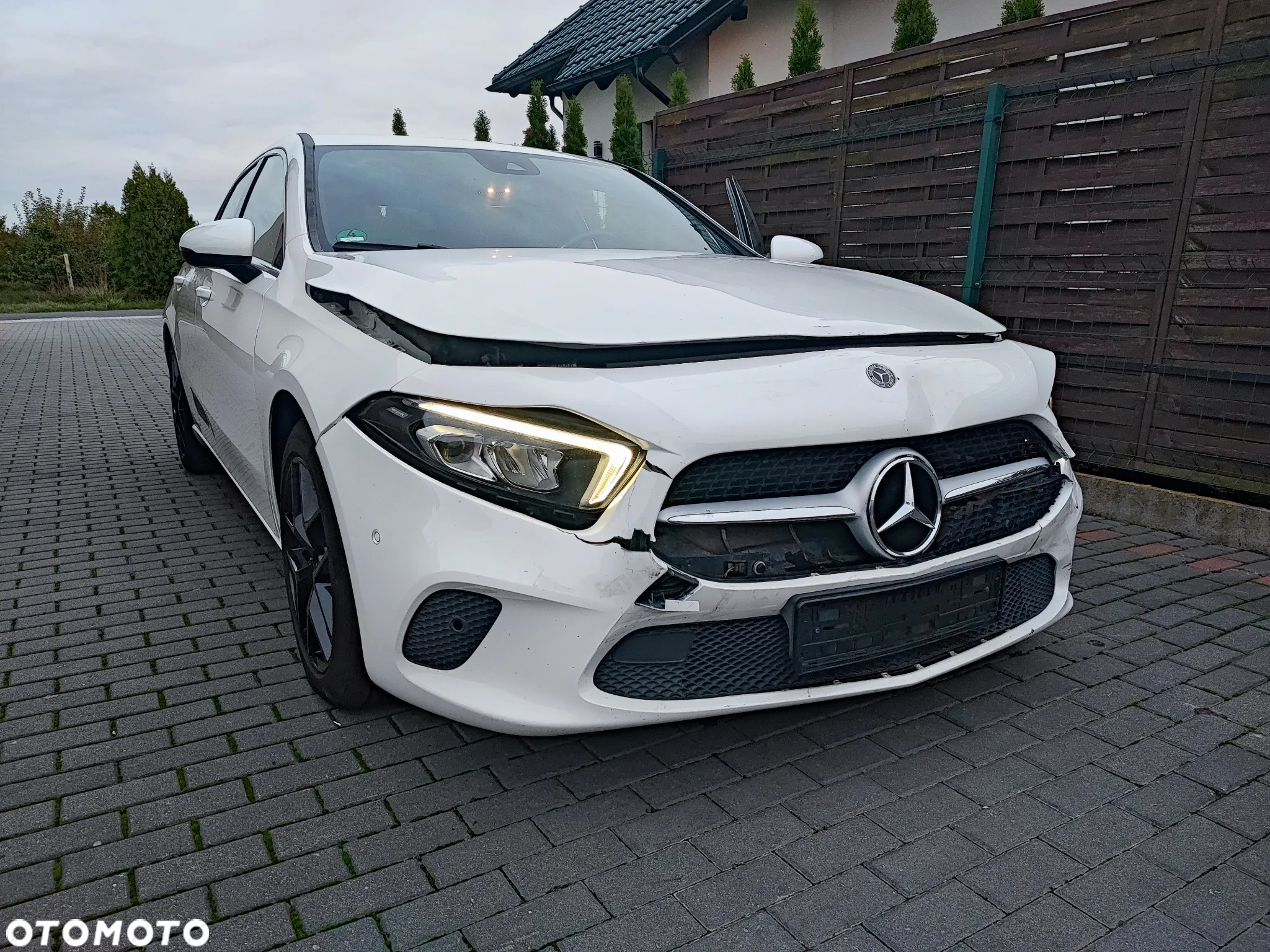 Mercedes-Benz Klasa A 200 Advanced Progressive - 24