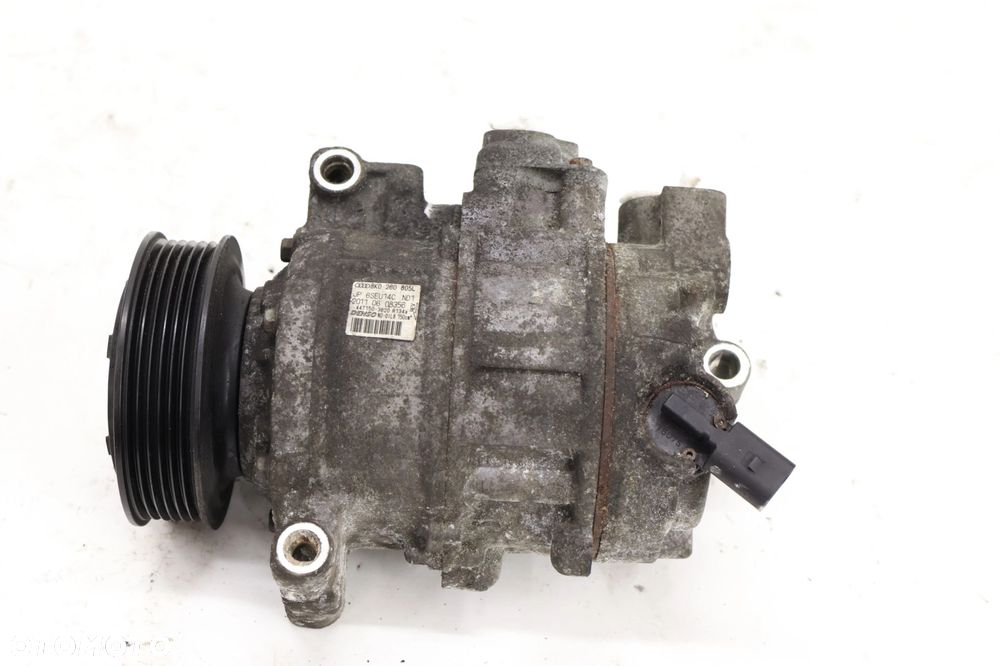 Audi Q5 8R0 pompa klimatyzacji 8K0260805L