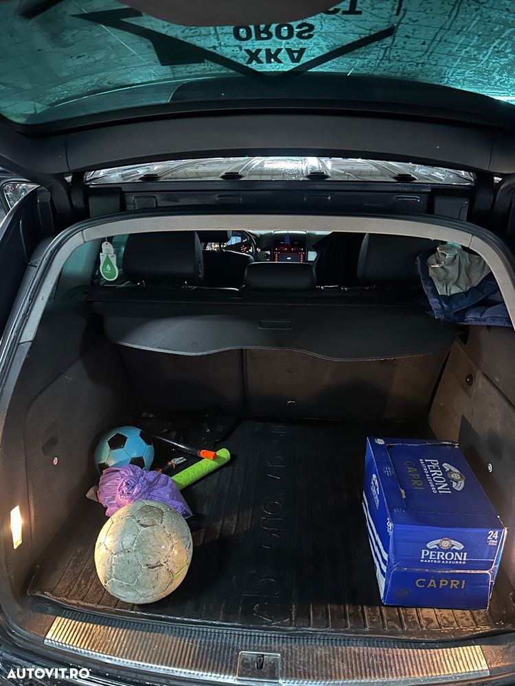 Volkswagen Touareg - 16