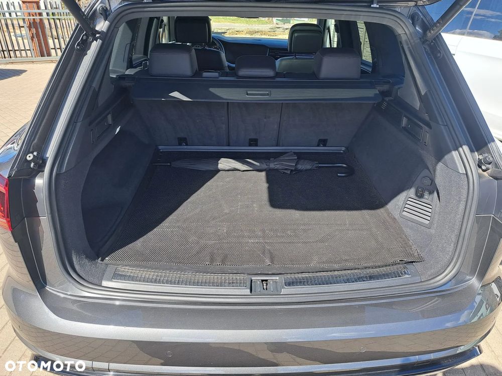 Volkswagen Touareg 3.0 V6 TFSI 4Motion R-Line - 16