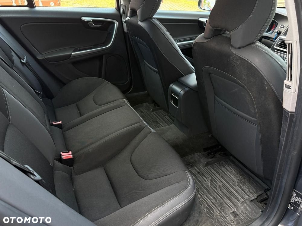 Volvo S60 D3 Kinetic - 20
