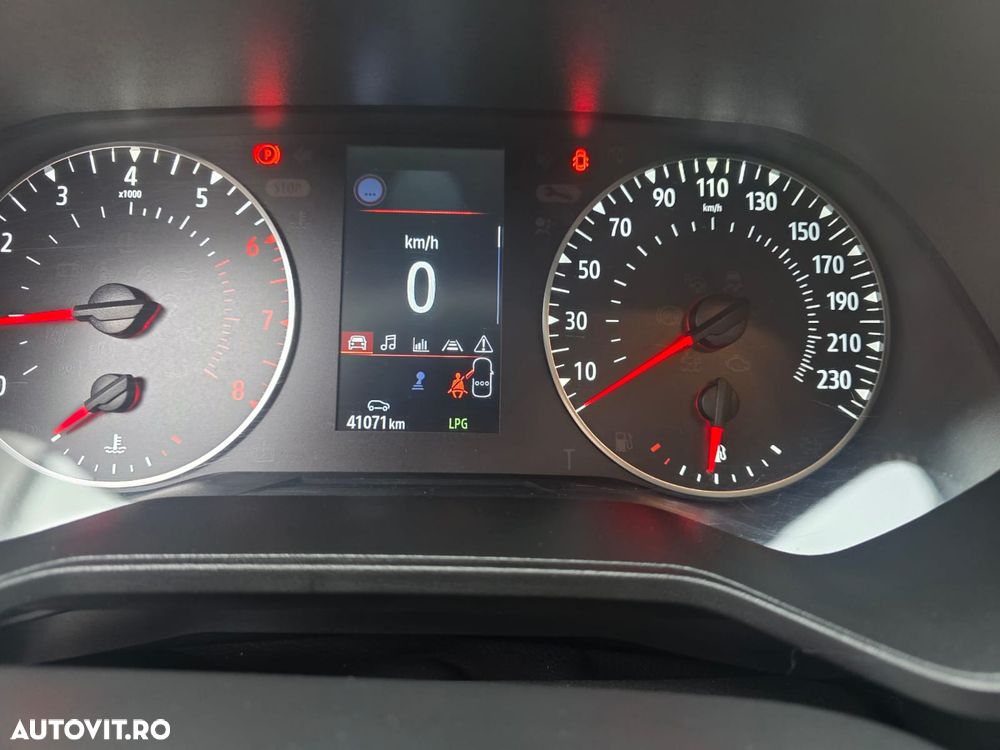 Renault Clio V TCe 90 Generation - 11