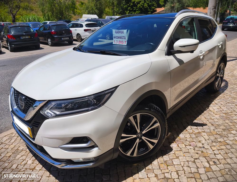 Nissan Qashqai 1.3 DIG-T N-Connecta J18 - 12