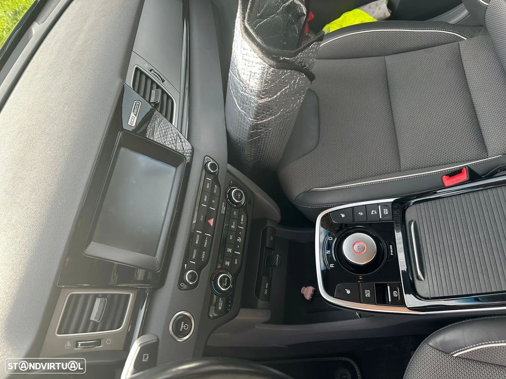 Kia Niro - 15