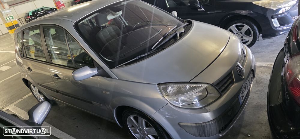 Renault Scénic 1.5 dCi Confort Dynamique - 2