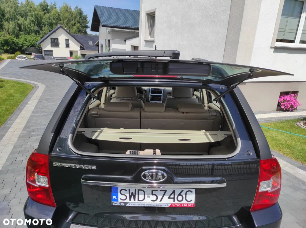 Kia Sportage 2.0 CRDI 2WD EX - 17