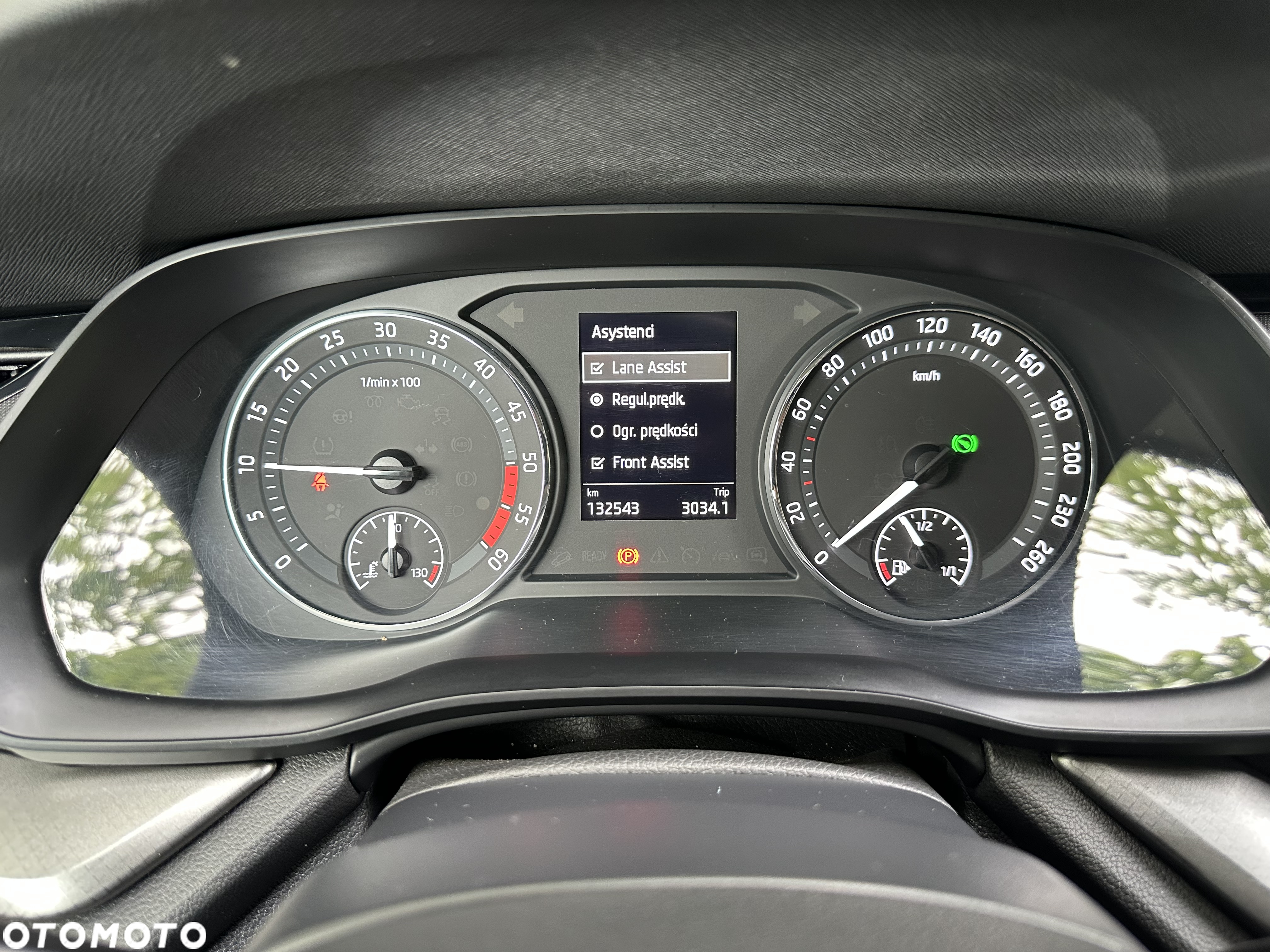 Skoda Octavia 2.0 TDI Ambition DSG - 30
