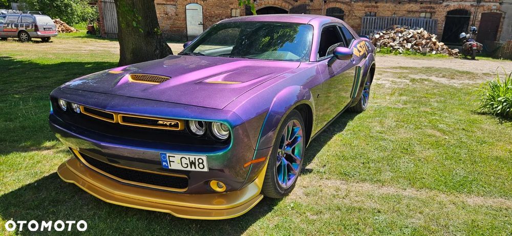 Dodge Challenger 6.4 Scat Pack - 18
