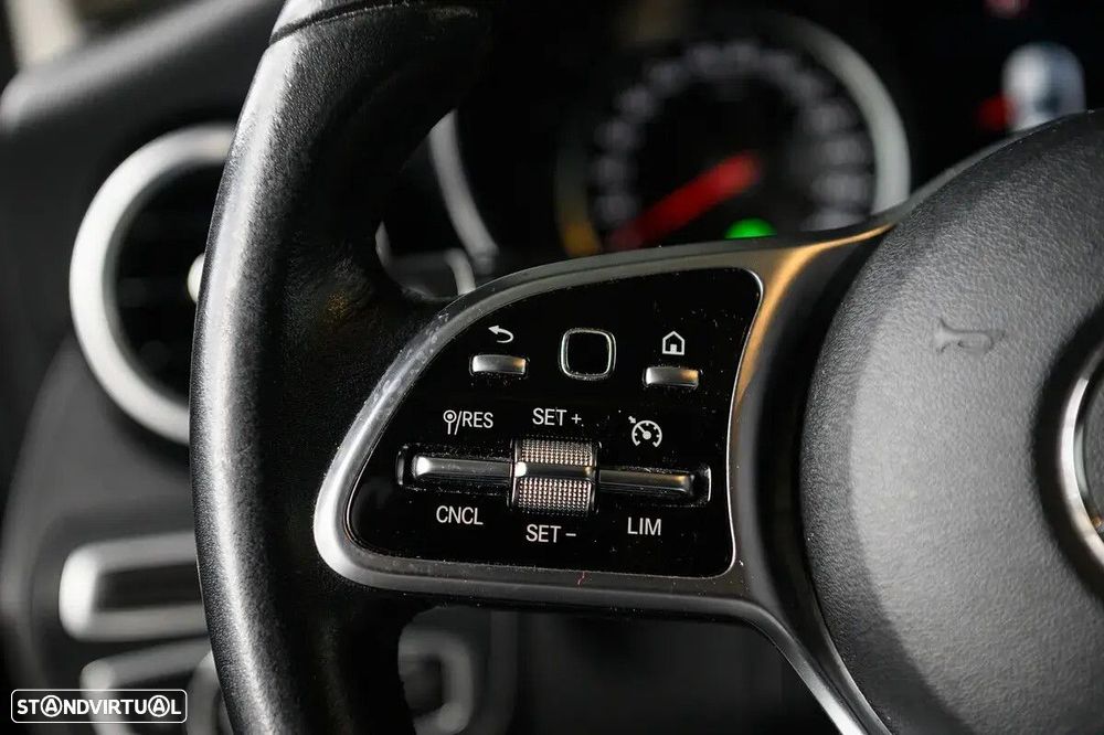 Mercedes-Benz C 200 - 45