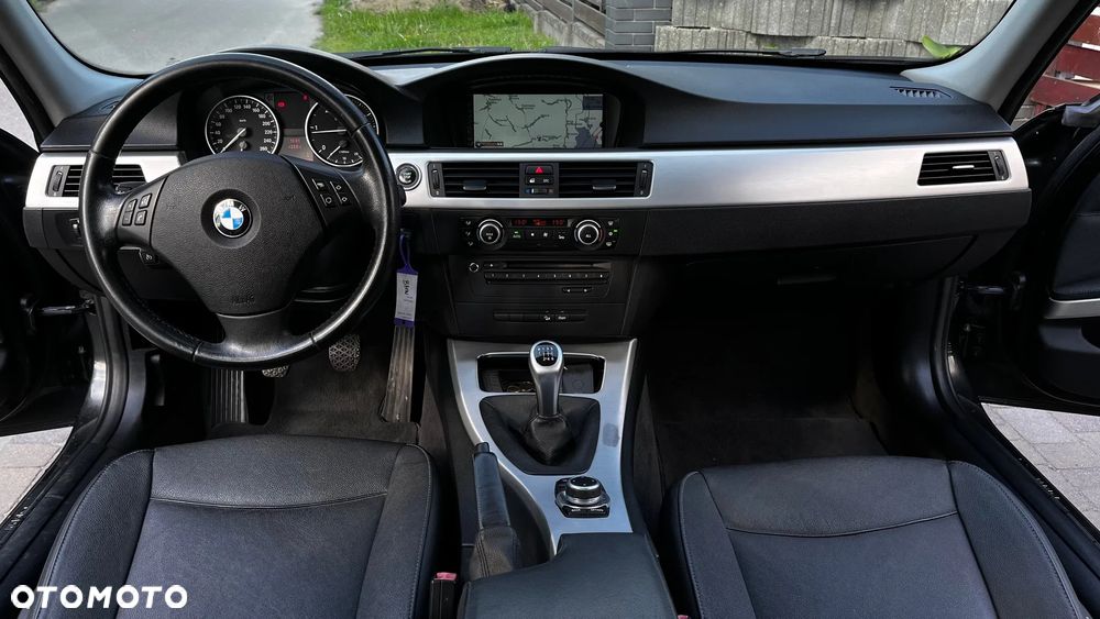 BMW Seria 3 320d xDrive - 8