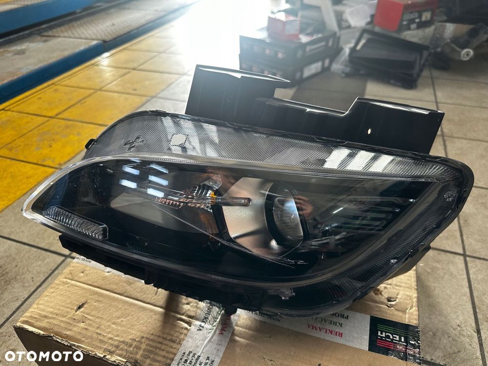 lampa przód lewa hyundai kona lift 20-23 soczewka j9921-63010 - 2