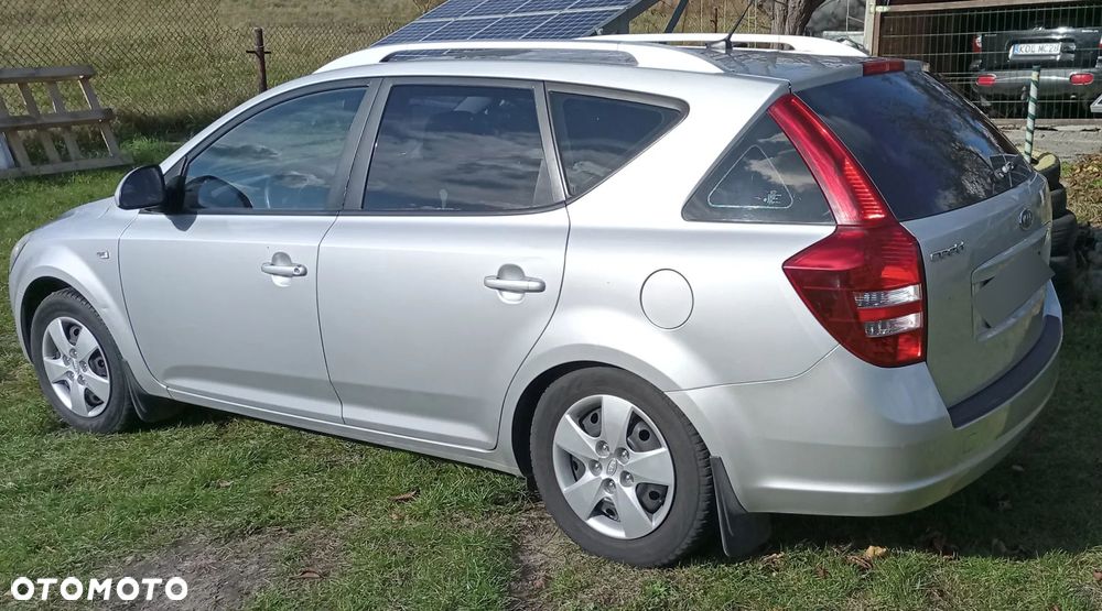 Kia Ceed 1.4 Comfort - 4