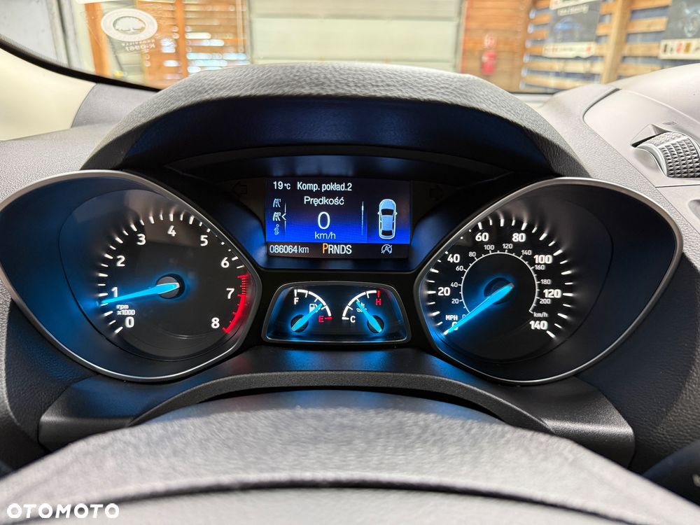 Ford Kuga 1.5 EcoBoost 4WD Trend - 12
