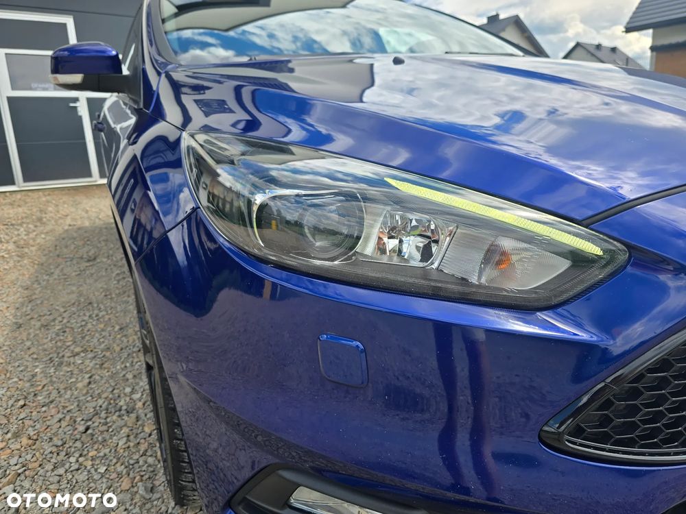 Ford Focus - 12