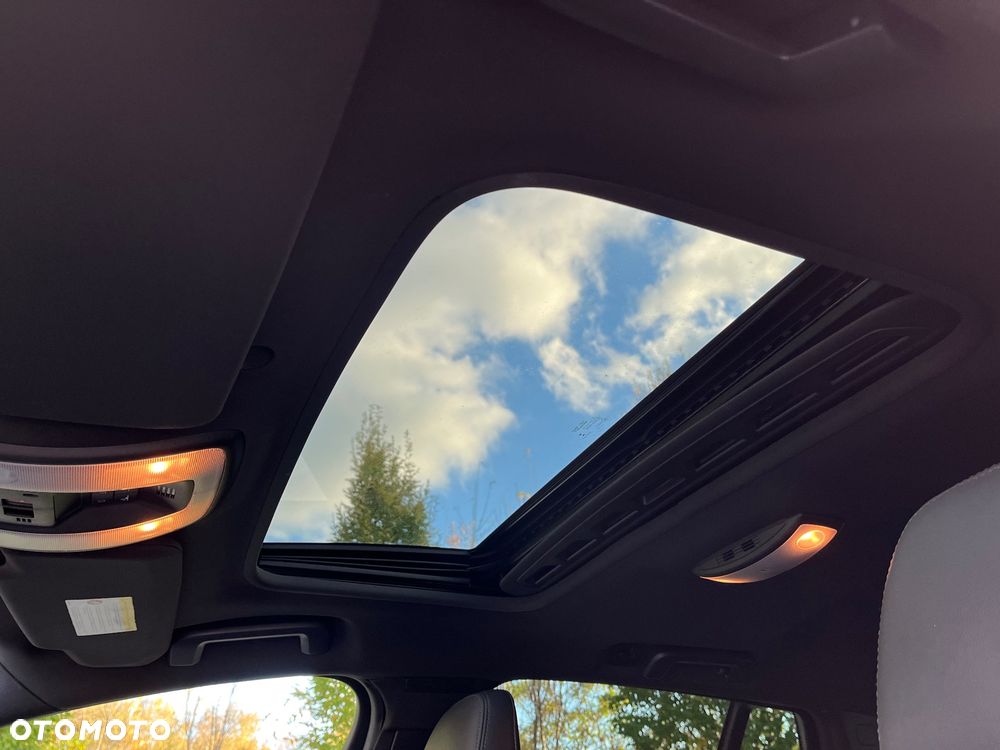 Volvo V60 Cross Country T5 AWD Geartronic - 22
