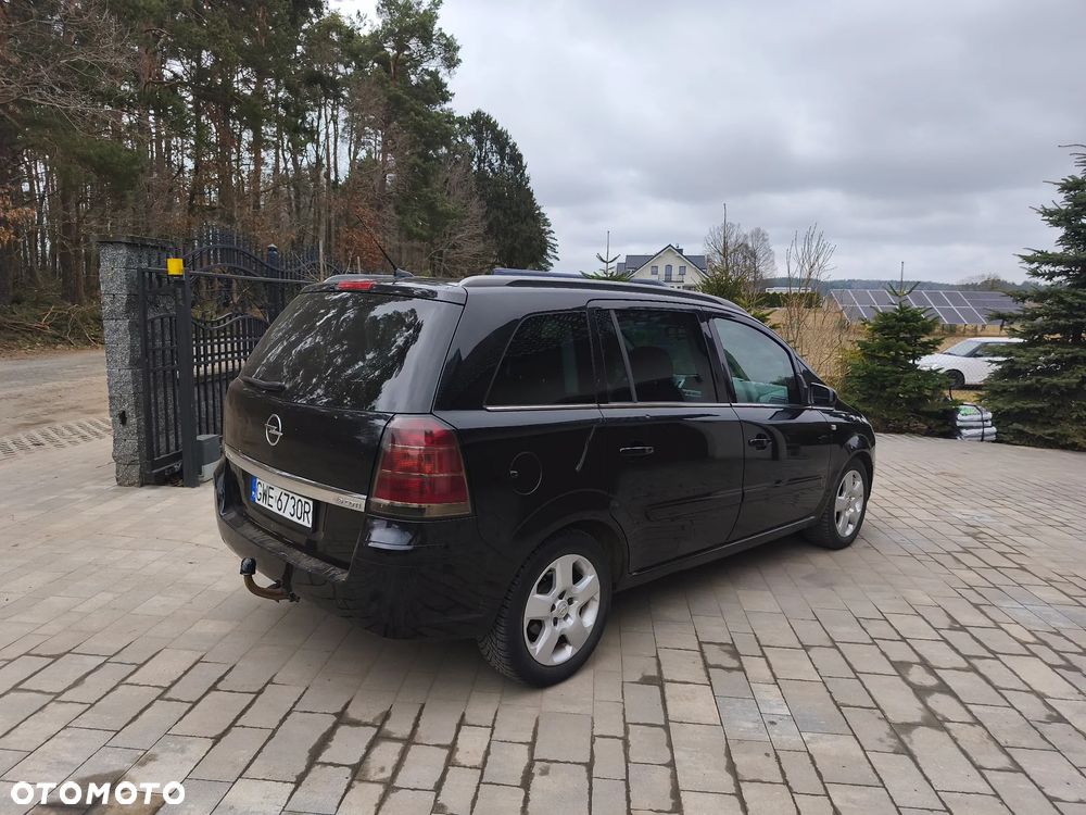 Opel Zafira - 5
