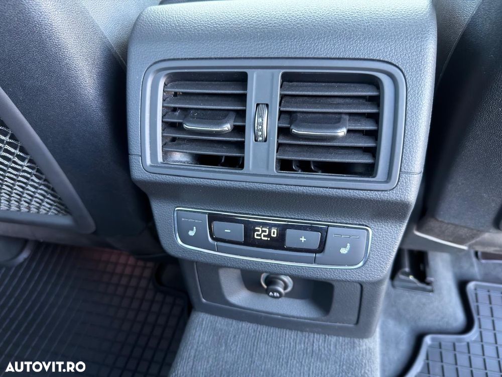 Audi Q5 55 TFSI e quattro S tronic PHEV S Line - 11