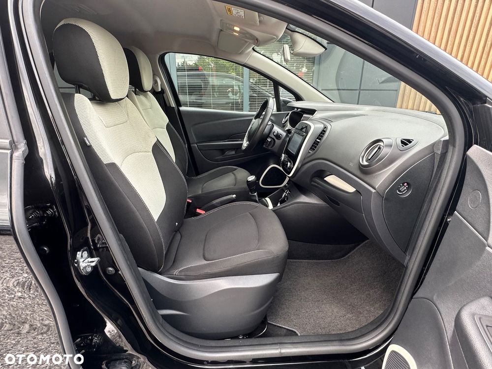 Renault Captur (ENERGY) TCe 90 LIMITED - 32
