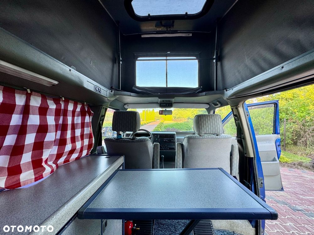 Volkswagen Transporter - 9