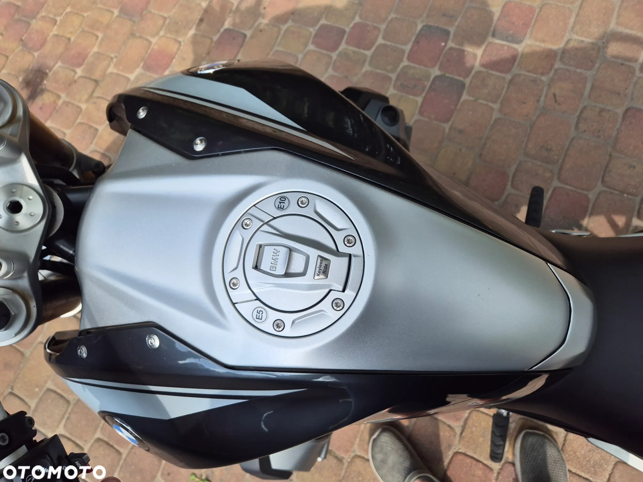 BMW R - 10