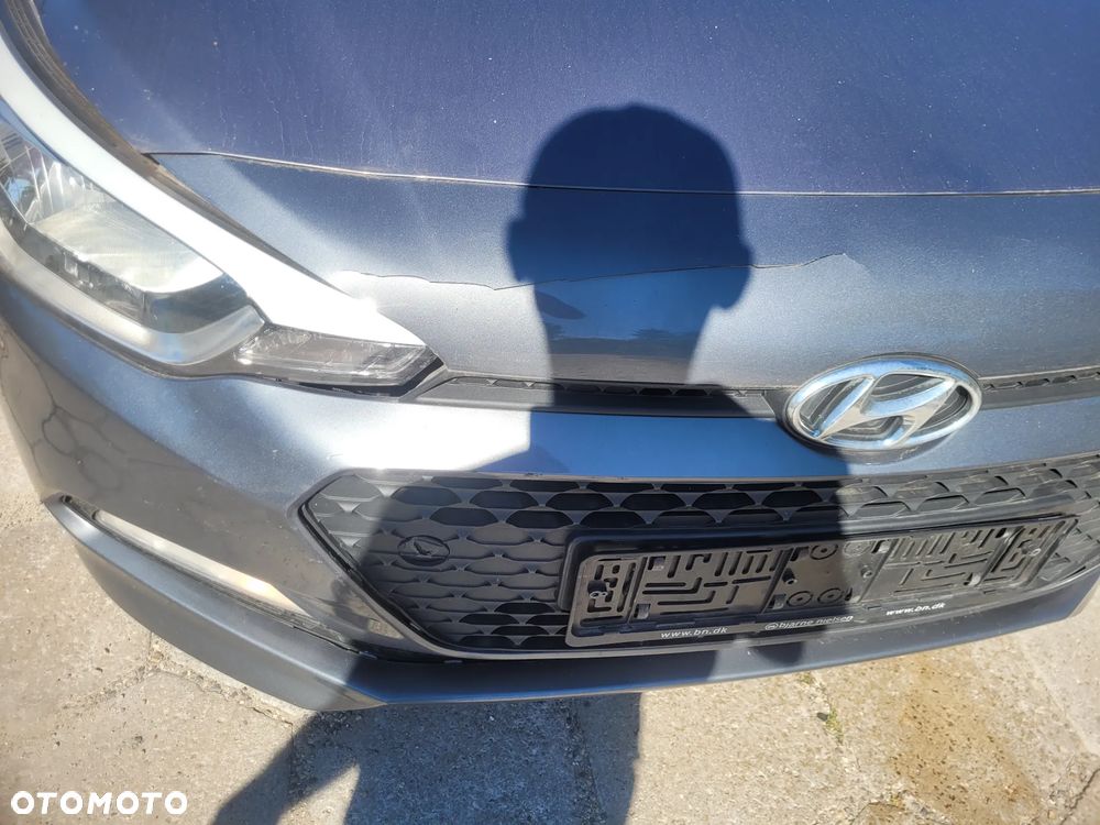 Hyundai i20 blue 1.2 YES Silver - 24