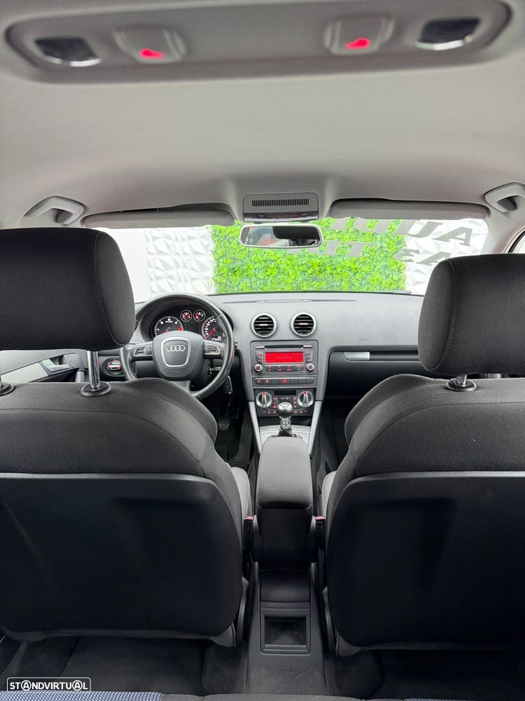 Audi A3 Sportback 2.0 TDi Attraction - 14