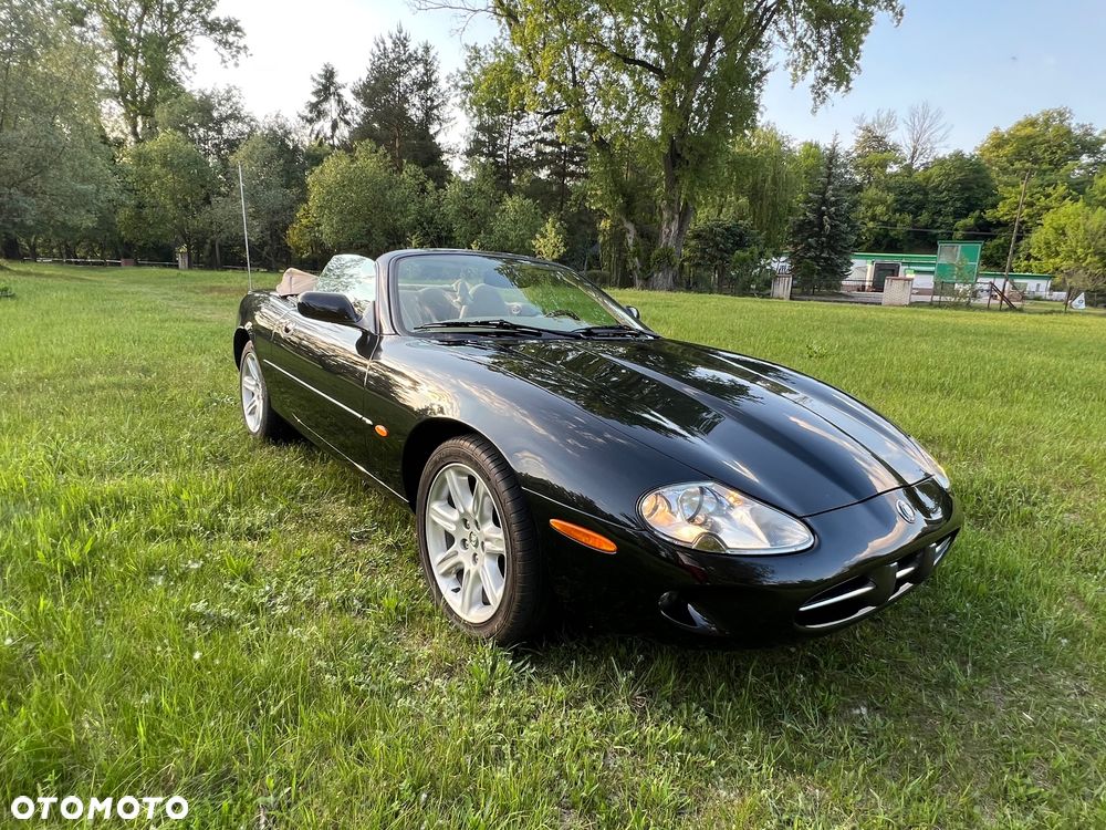 Jaguar XK - 2