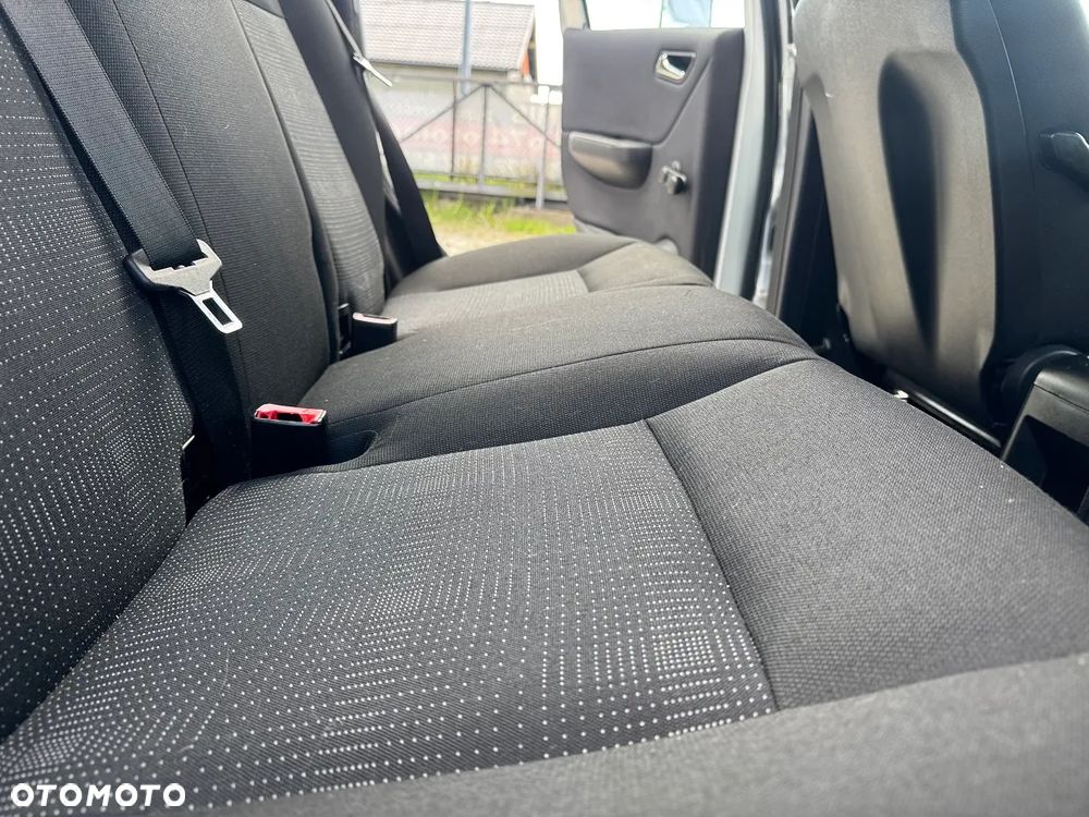 Mercedes-Benz Klasa A 160 BlueEFFICIENCY Elegance - 27