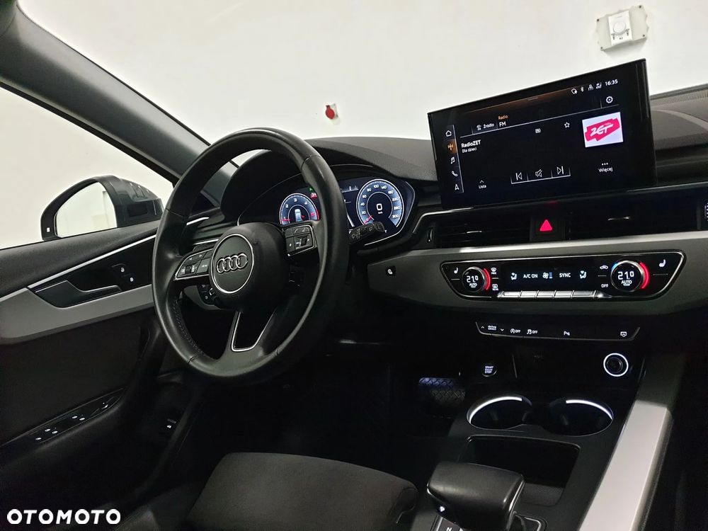 Audi A4 Avant 40 TDI Quattro S Line S tronic - 2