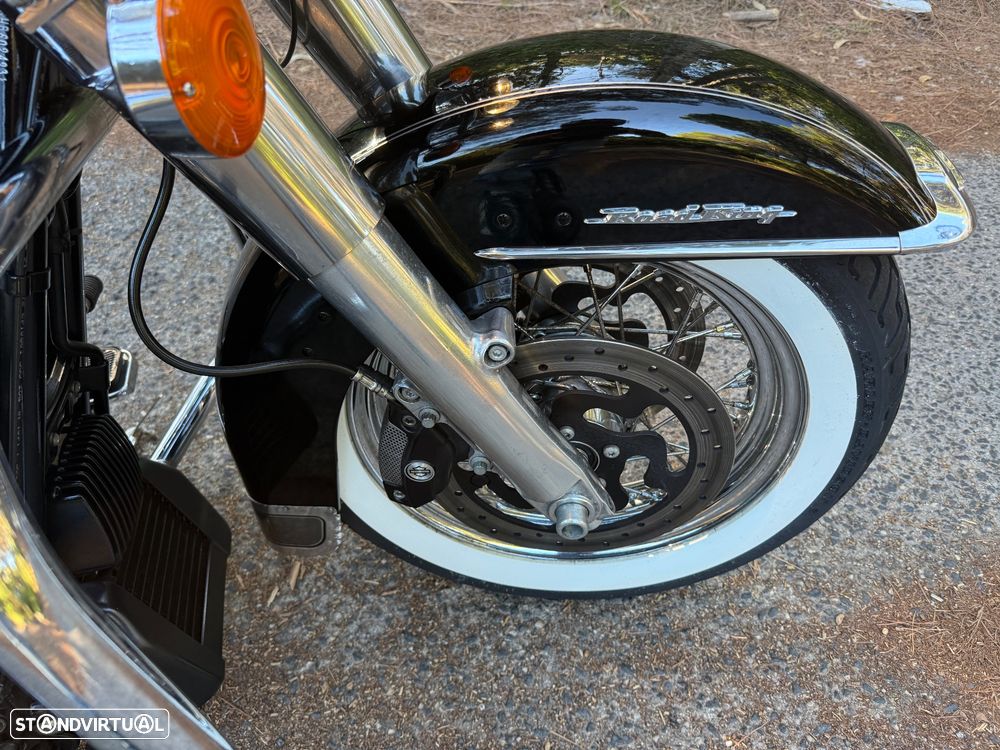 Harley-Davidson Road King 107 - 33