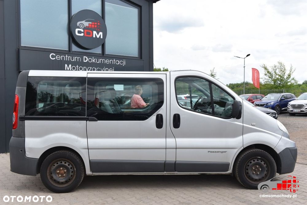 Renault Trafic - 11