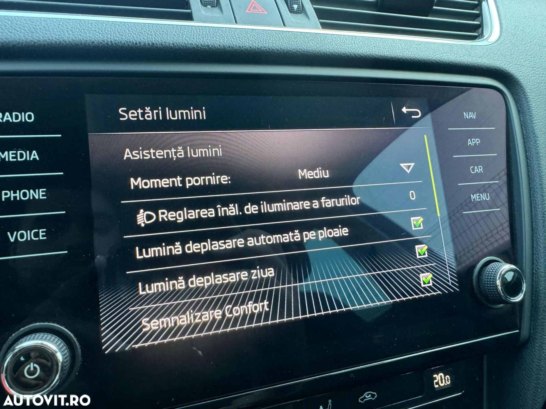 Skoda Octavia Combi Diesel 1.6 TDI Ambition - 24