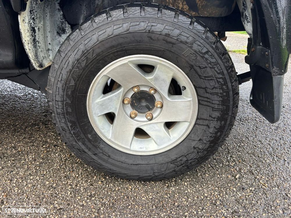 Mitsubishi L200 2.5 TD CD Strakar ABS+AC - 28