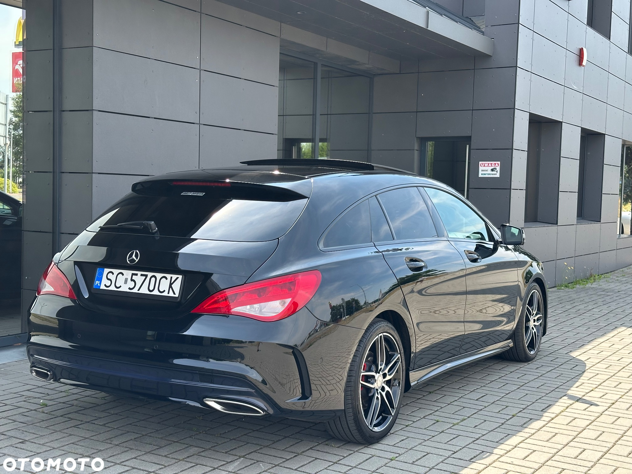 Mercedes-Benz CLA 200 7G-DCT AMG Line - 6