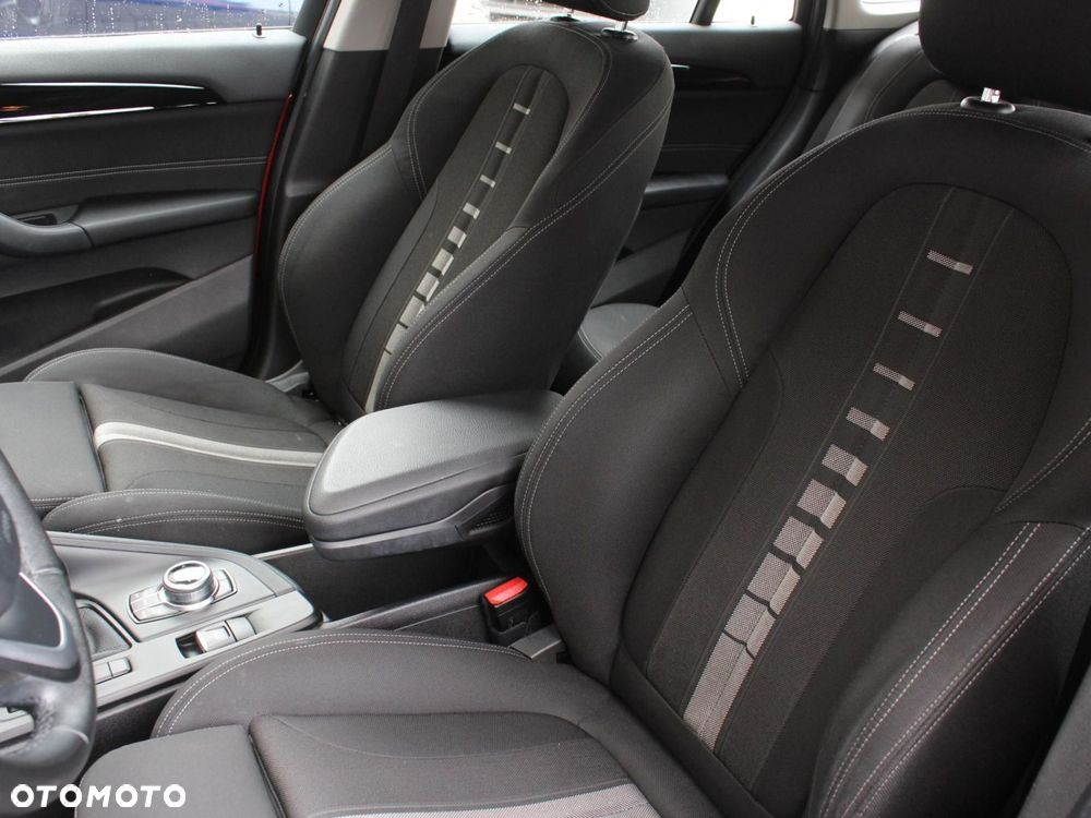BMW X1 - 8