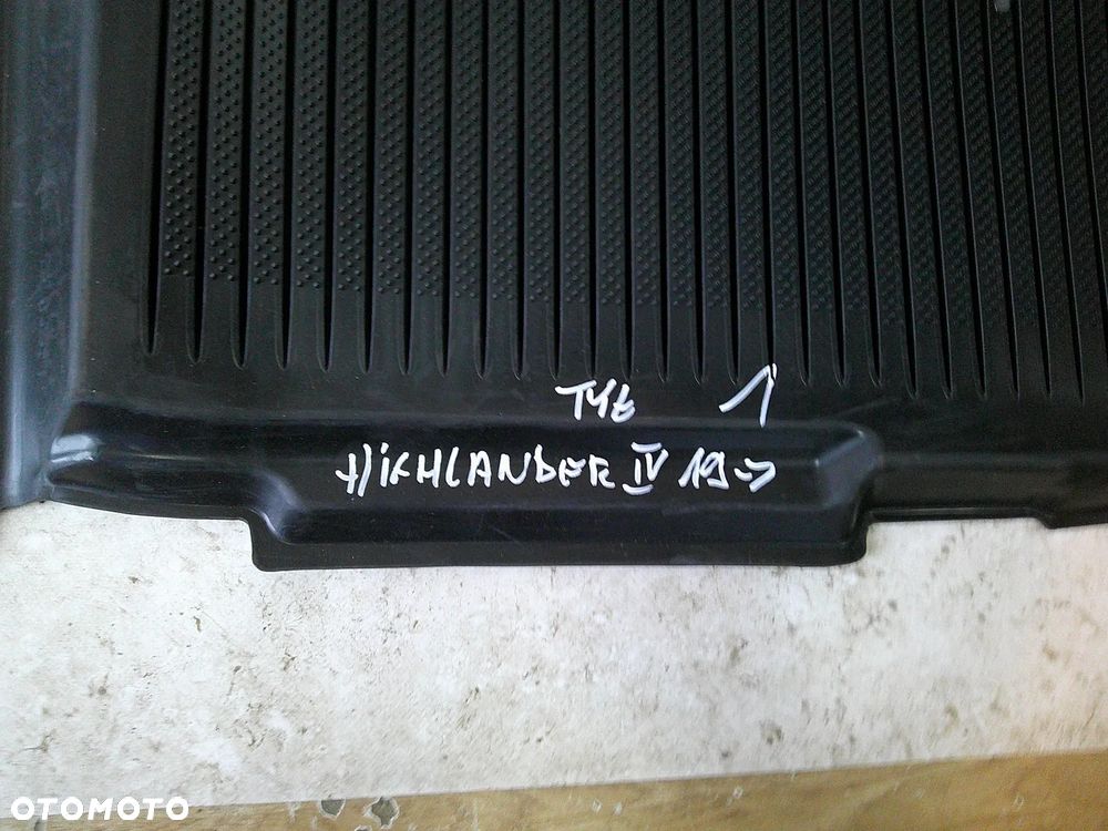 toyota highlander komplet 3 rzędy dywaniki przód nowe oryginał gumowe - 11