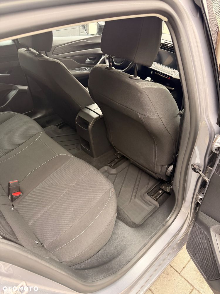 Peugeot 308 - 10