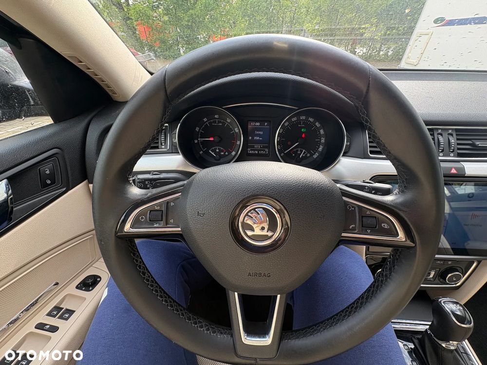 Skoda Superb 2.0 TSI Elegance DSG - 12