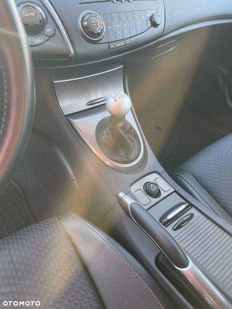 Honda Civic 1.8 GT Special Edition - 27