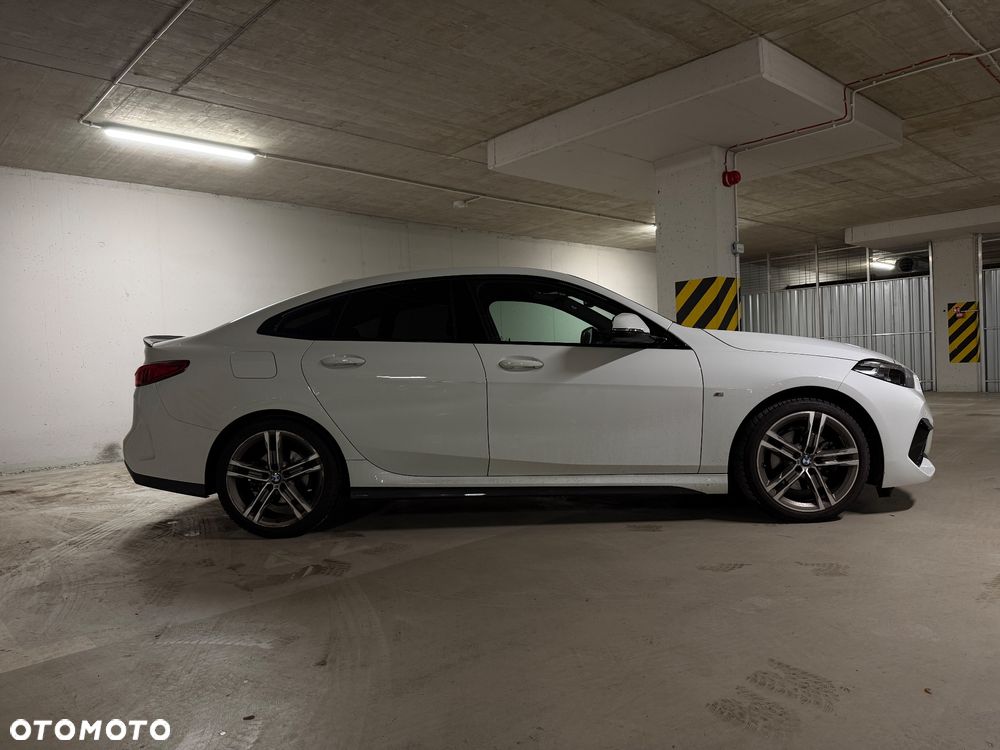 BMW Seria 2 218i M Sport - 4