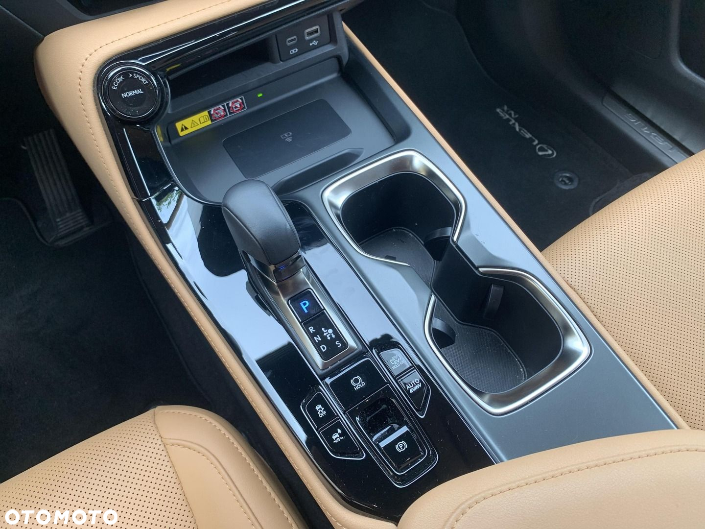Lexus NX - 20