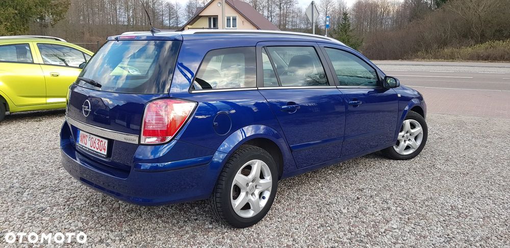Opel Astra 1.6 NAVI - 9