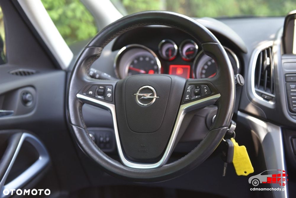 Opel Zafira - 20