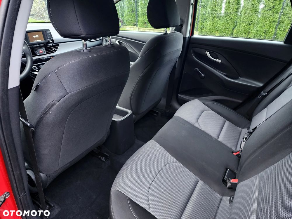 Hyundai i30 1.4 Trend - 33