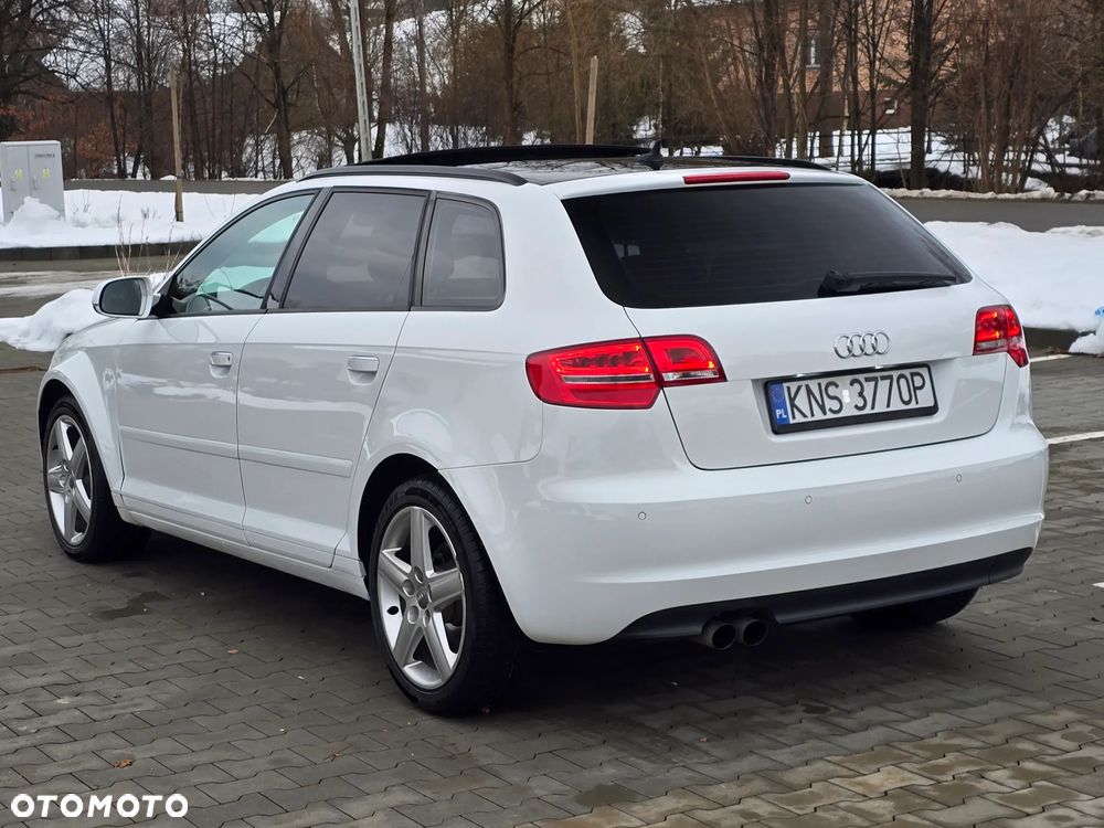 Audi A3 Sportback 2.0 TDI DPF Quattro Attraction - 6