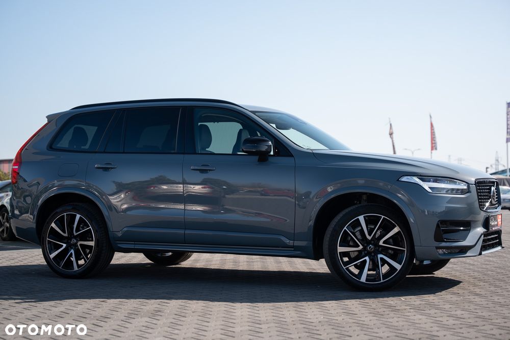 Volvo XC 90 B5 D AWD Ultimate Dark - 8